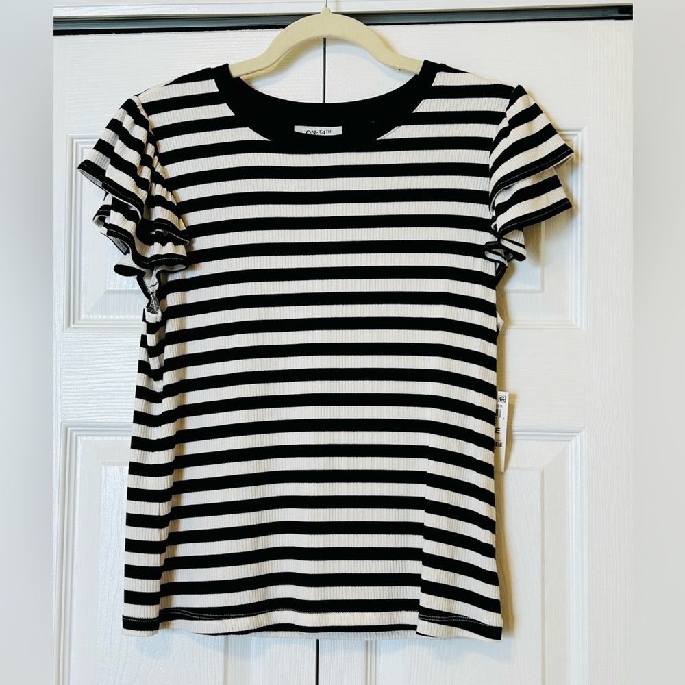 NWT On 34th Striped Flutter Sleeve Top